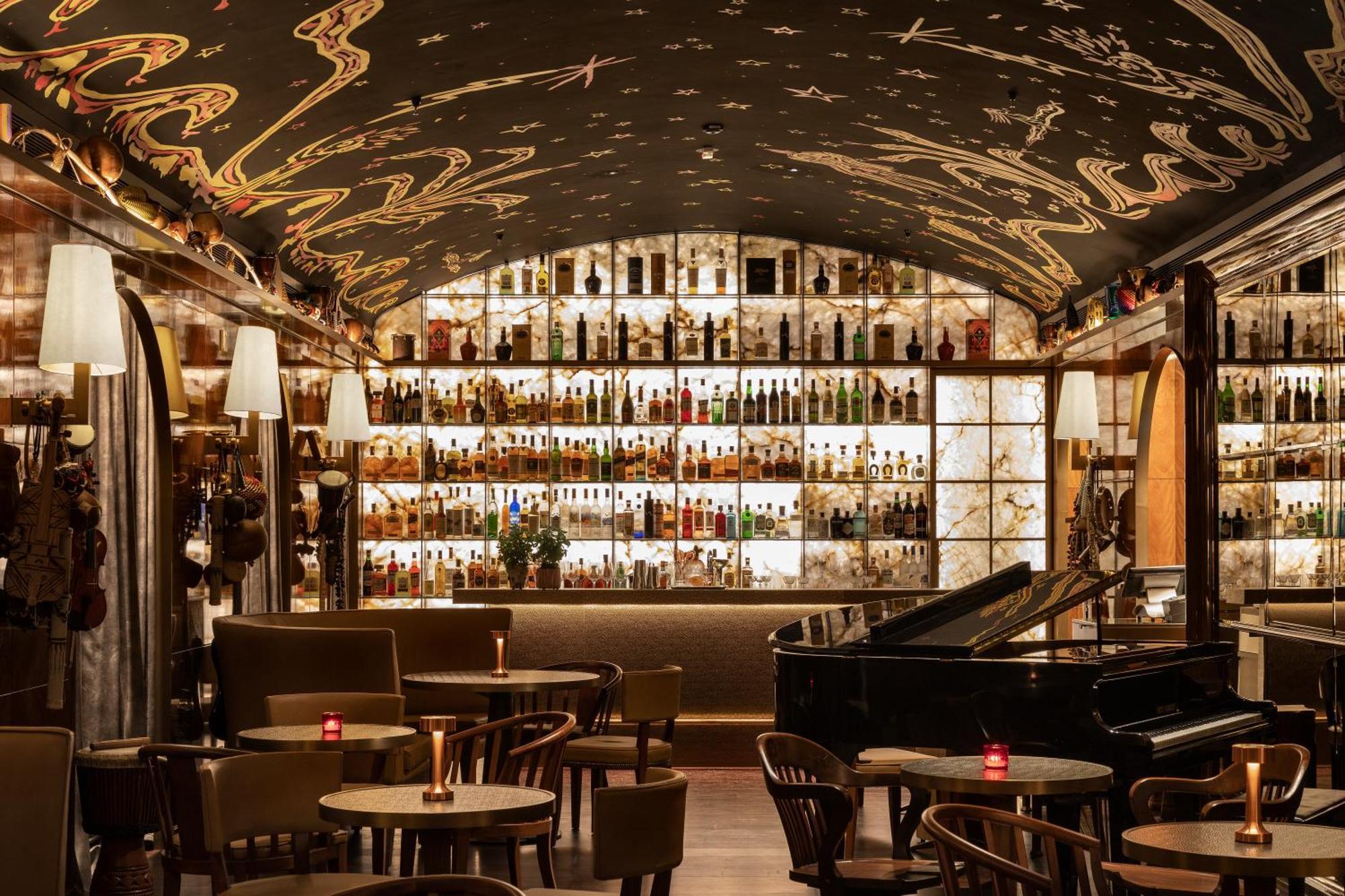 ホテル Rosewood サンパウロ エクステリア 写真 The bar at the London Edition
